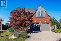 26 MATTHEWS COURT | St. Catharines Ontario | Slide Image Two