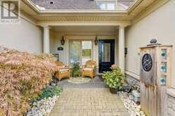 2487 WALKER COURT | Niagara Falls Ontario | Slide Image Three