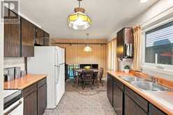 28 THE CEDARS STREET | St. Catharines Ontario | Slide Image Twelve