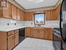 7905 SALISBURY PLACE | Niagara Falls Ontario | Slide Image Eight
