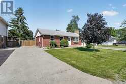 16 FERGUSON AVENUE | Fort Erie Ontario | Slide Image Three