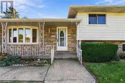 8 EMPRESS COURT | St. Catharines Ontario | Slide Image Five