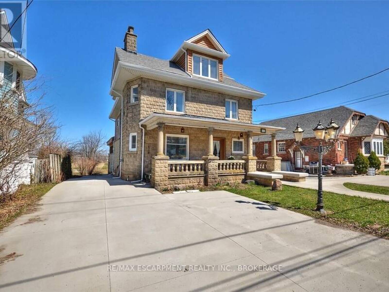 4915 KING STREET, Beamsville, Ontario L0R 1B0