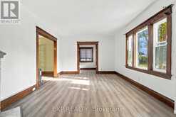 15 MARGERY ROAD | Welland Ontario | Slide Image Seventeen