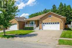 7621 CAMERON COURT | Niagara Falls Ontario | Slide Image One