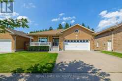 7621 CAMERON COURT | Niagara Falls Ontario | Slide Image Three