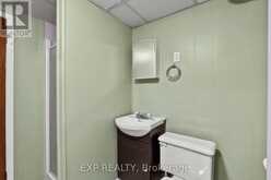 8800 CHAMPLAIN DRIVE | Niagara Falls Ontario | Slide Image Thirty-two