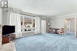 8800 CHAMPLAIN DRIVE | Niagara Falls Ontario | Slide Image Nine