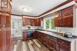 20 ARTHUR STREET | St. Catharines Ontario | Slide Image Eight