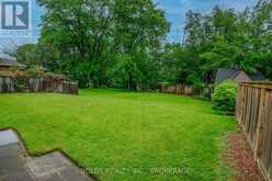 25 ELM RIDGE DRIVE | St. Catharines Ontario | Slide Image Twenty-eight
