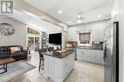 7441 TRINITY COURT | Niagara Falls Ontario | Slide Image Nine