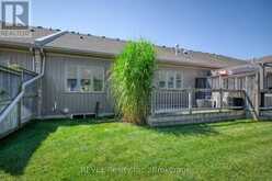 38 SANDALWOOD COMMON | St. Catharines Ontario | Slide Image Thirty-one