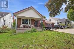 6518 CRAWFORD STREET | Niagara Falls Ontario | Slide Image Three