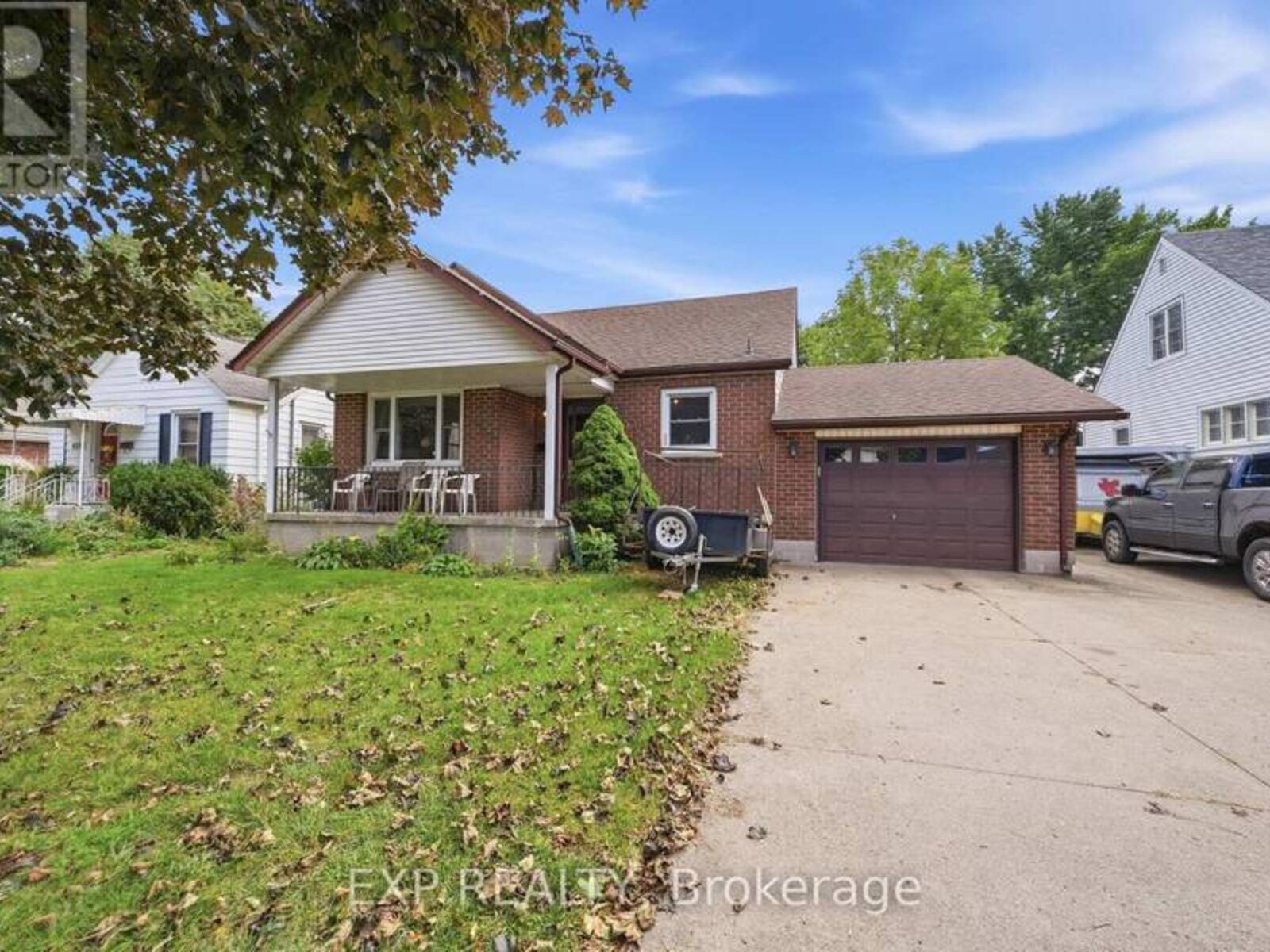 6518 CRAWFORD STREET, Niagara Falls, Ontario L2E 5Z2