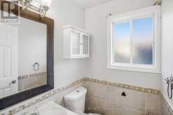 6033 WILDROSE CRESCENT | Niagara Falls Ontario | Slide Image Ten