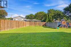 6033 WILDROSE CRESCENT | Niagara Falls Ontario | Slide Image Twenty-one