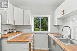 97 GLENDALE AVENUE | St. Catharines Ontario | Slide Image Thirteen