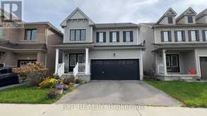 8040 BLUE ASH LANE | Niagara Falls Ontario | Slide Image Three