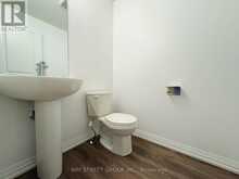 7405 MATTEO DRIVE | Niagara Falls Ontario | Slide Image Five