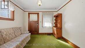 86 RYKERT STREET | St. Catharines Ontario | Slide Image Four