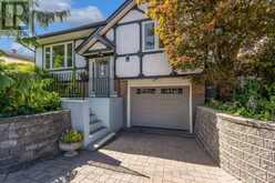 481 BUNTING ROAD | St. Catharines Ontario | Slide Image Three