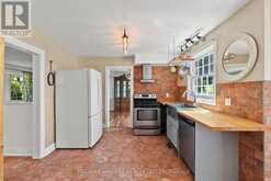 21 GARRISON VILLAGE DRIVE | Niagara-on-the-Lake Ontario | Slide Image Twelve