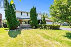 21 GARRISON VILLAGE DRIVE | Niagara-on-the-Lake Ontario | Slide Image Three
