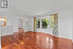21 GARRISON VILLAGE DRIVE | Niagara-on-the-Lake Ontario | Slide Image Eight