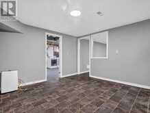 82 REGENT DRIVE | St. Catharines Ontario | Slide Image Forty-three