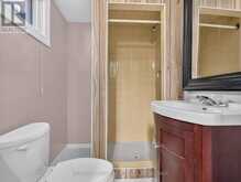 82 REGENT DRIVE | St. Catharines Ontario | Slide Image Forty-seven