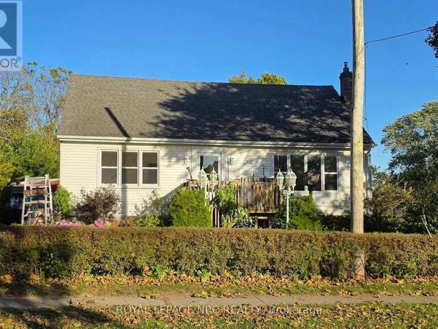 6010 CARLTON AVENUE Niagara Falls Ontario, L2G 5J5 - 3 Bedrooms Home For Sale