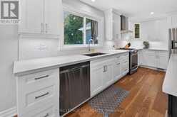 22 CRERAR AVENUE | Welland Ontario | Slide Image Nine