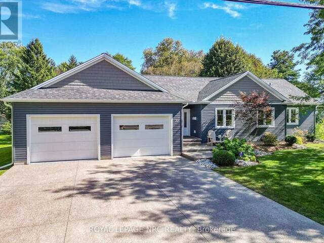 22 CRERAR AVENUE Welland Ontario, L3C 2Z3 - 3 Bedrooms Home For Sale