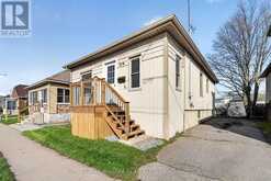 214 NIAGARA STREET | St. Catharines Ontario | Slide Image Three