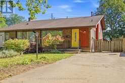 6916 DOLPHIN STREET | Niagara Falls Ontario | Slide Image Four