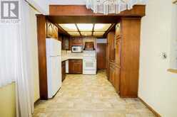 27 HUGHES AVENUE | Welland Ontario | Slide Image Eight