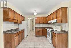 17 FARMINGTON DRIVE | St. Catharines Ontario | Slide Image Twelve
