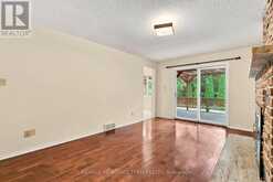 17 FARMINGTON DRIVE | St. Catharines Ontario | Slide Image Seventeen