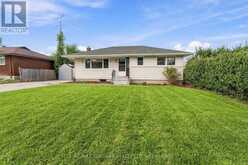 29 GLENGARRY ROAD | St. Catharines Ontario | Slide Image Two