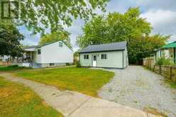 406 HENNEPIN AVENUE | Welland Ontario | Slide Image Four