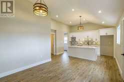 406 HENNEPIN AVENUE | Welland Ontario | Slide Image Eight