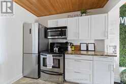 1459 NIAGARA STONE ROAD | Niagara-on-the-Lake Ontario | Slide Image Nine