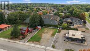 690 QUAKER ROAD | Fonthill Ontario | Slide Image One