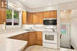 13 HARDWOOD GROVE | St. Catharines Ontario | Slide Image Ten