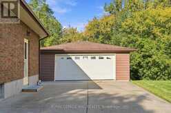 13 HARDWOOD GROVE | St. Catharines Ontario | Slide Image Thirty-two