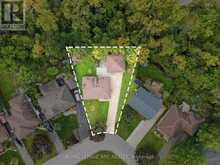 13 HARDWOOD GROVE | St. Catharines Ontario | Slide Image Forty-two