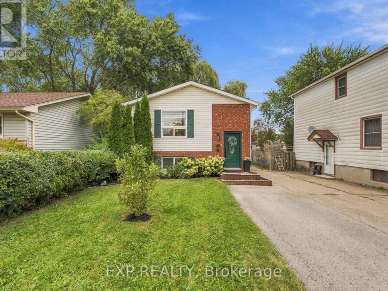 28 MAITLAND STREET, Thorold, Ontario L2V 3A7