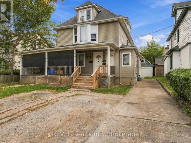 132 HELLEMS AVENUE Welland Ontario, L3B 3B3 - Multi-family Home For Sale
