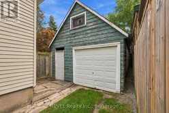 132 HELLEMS AVENUE | Welland Ontario | Slide Image Eight