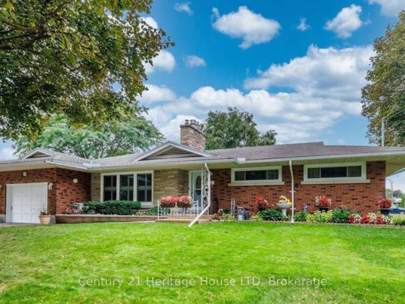 5159 SHIRLEY AVENUE, Niagara Falls, Ontario L2E 5C3